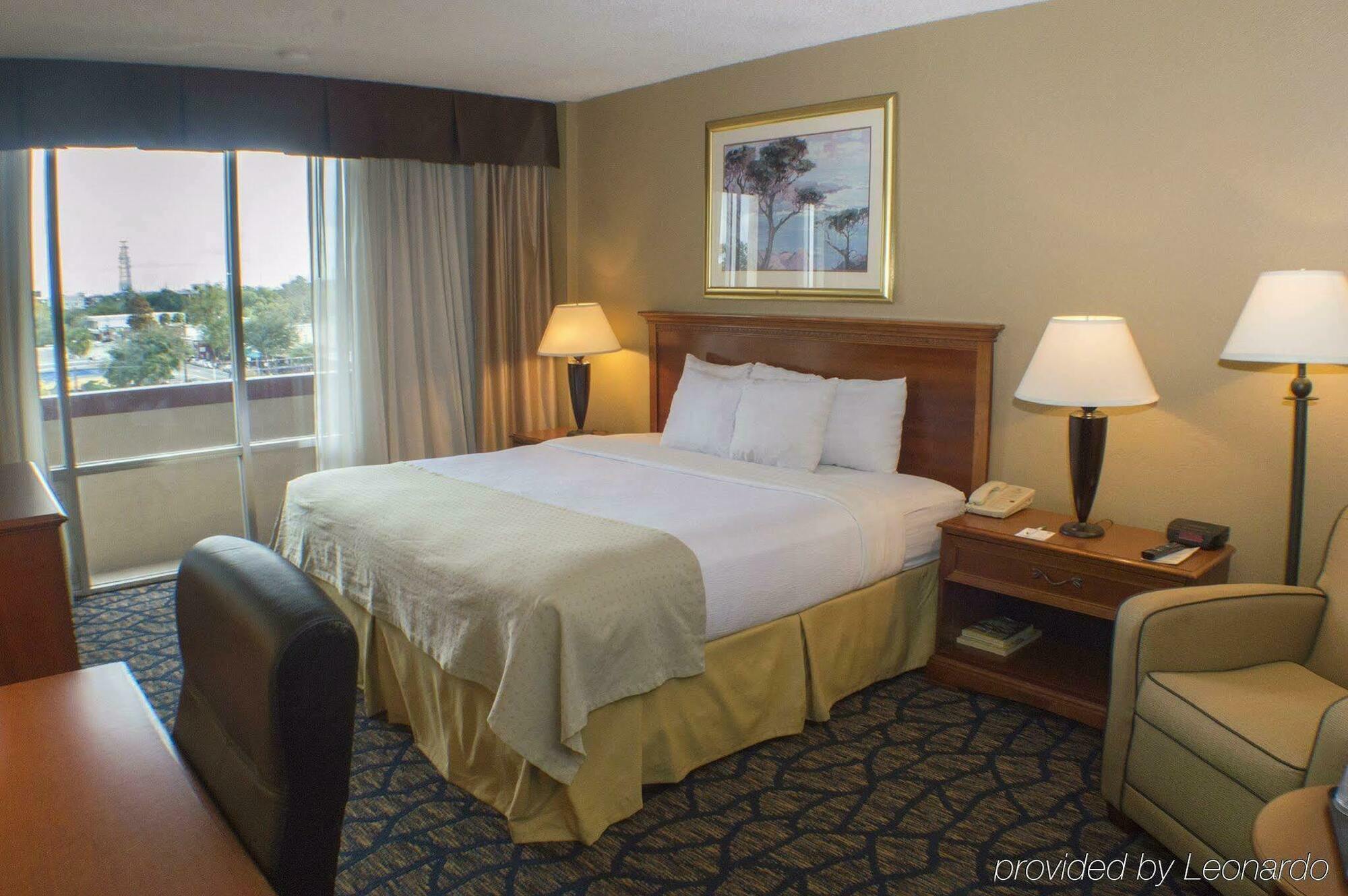 Holiday Inn Gainesville-University Center By Ihg Zewnętrze zdjęcie